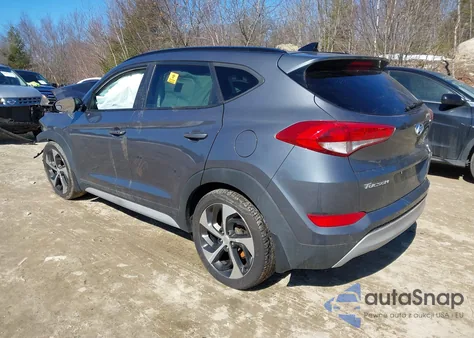 2018 Hyundai Tucson Value z USA, uszkodzony, nr VIN KM8J3CA27JU682796